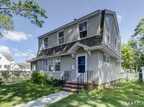 16 Shoreham Rd, New Haven, CT 06512