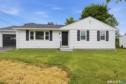 172 Valley View Dr, Meriden, CT 06450