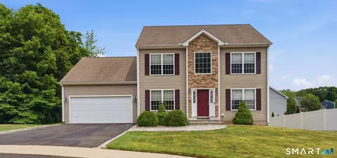 117 Hidden Valley Dr, Meriden, CT 06451
