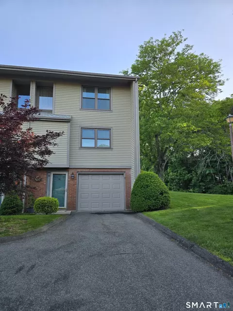 38 Metacomet Dr #38, Berlin, CT 06037