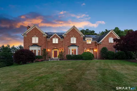 130 Northington Dr, Avon, CT 06001