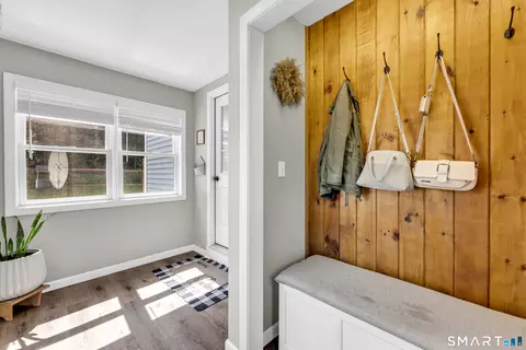 Entry Way - 39 Dexter Rd, Coventry, CT 06238 photo 2 of 2