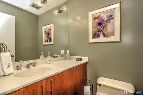 Bath - 151 Cheshire Rd, Bethany, CT 06524 photo 2 of 3