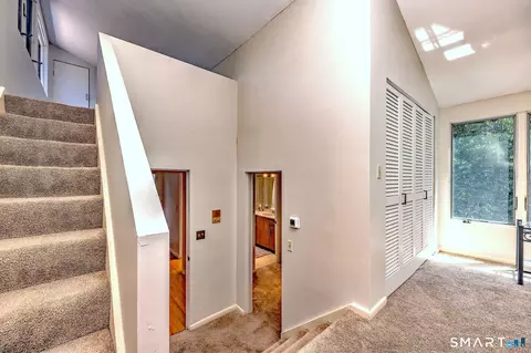 Entry Way - 151 Cheshire Rd, Bethany, CT 06524 photo 3 of 3