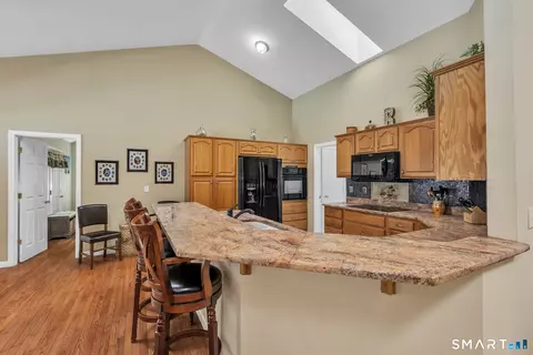 Kitchen - 432 Green Hollow Rd, Killingly, CT 06239 photo 1 of 4