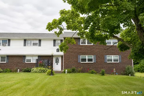 245 Cherry Ave #E24, Watertown, CT 06795