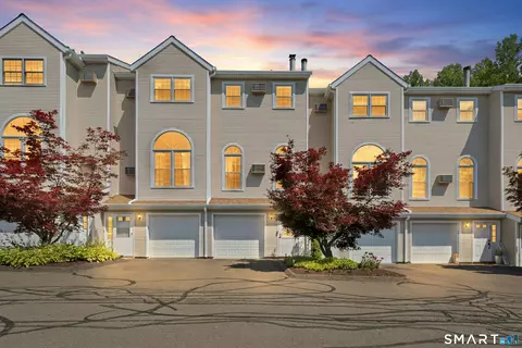 350 Bristol St #C5, Waterbury, CT 06708
