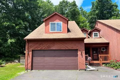 102 Potuccos Ring Rd, Wolcott, CT 06716
