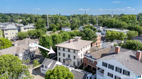 44 Elmwood Dr #44, Southport, CT 06890