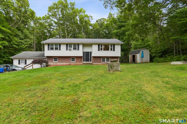 139 Puddin Ln, Mansfield, CT 06250