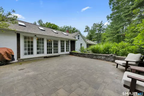Exterior - 1638 North Rd, Killingly, CT 06241 photo 2 of 11