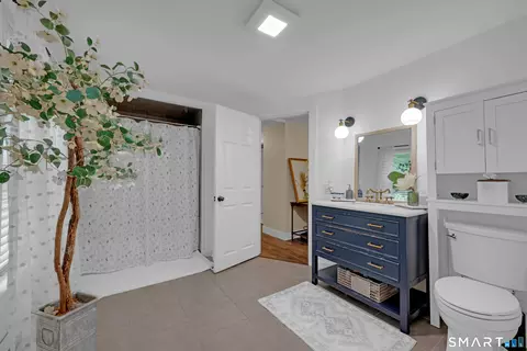 Bath - 1638 North Rd, Killingly, CT 06241 photo 2 of 2