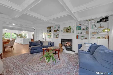 Living - 1638 North Rd, Killingly, CT 06241 photo 1 of 2