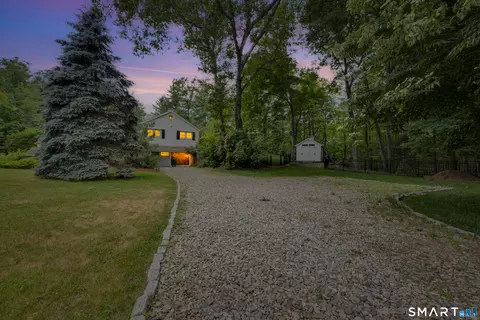 Exterior - 1638 North Rd, Killingly, CT 06241 photo 11 of 11
