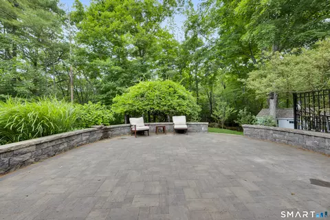 Exterior - 1638 North Rd, Killingly, CT 06241 photo 5 of 11