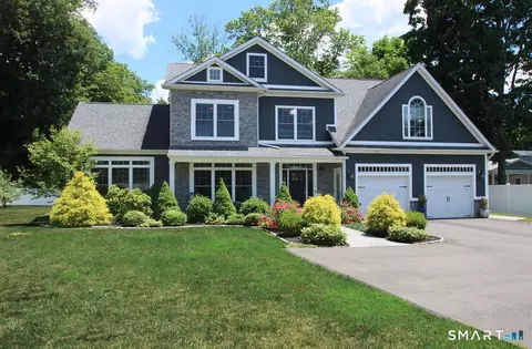 2095 Whitney Ave, North Haven, CT 06473