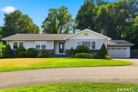 4117 Park Ave, Fairfield, CT 06825