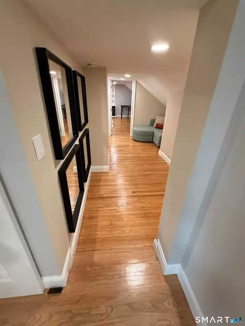 Entry Way - 20 Hydelor Ave, Prospect, CT 06712 photo 1 of 1