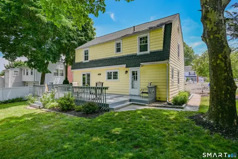 Exterior - 219 Clearfield Rd, Wethersfield, CT 06109 photo 9 of 16