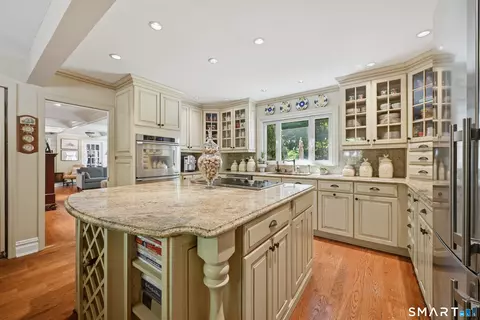 Kitchen - 4 Maplecrest Dr # A, Danbury, CT 06811 photo 2 of 3