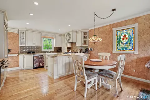 Kitchen - 82 Ramapoo Rd, Ridgefield, CT 06877 photo 1 of 6