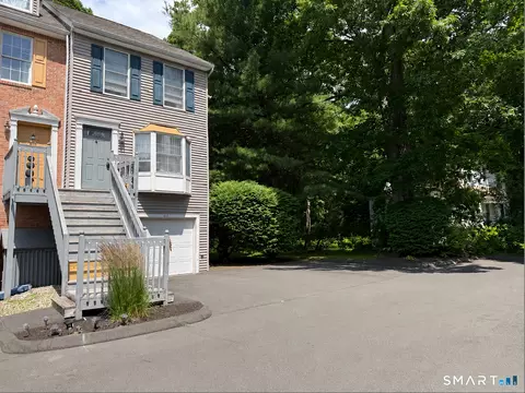 1275 Winsted Rd #212, Torrington, CT 06790