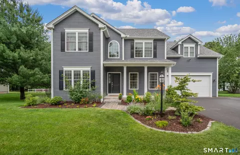 71 Abbey Rd, Glastonbury, CT 06033