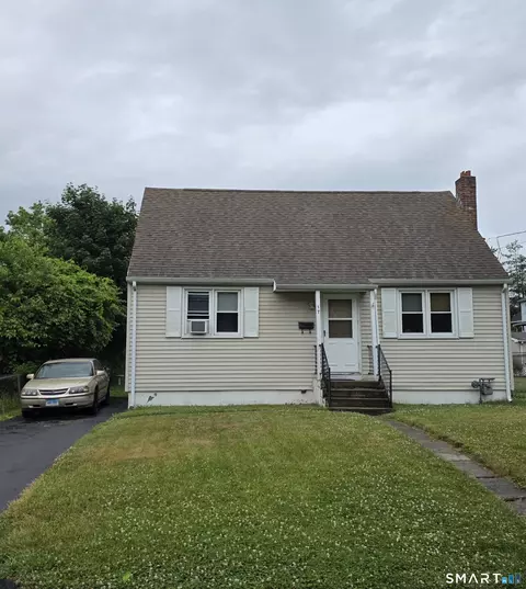 17 Fulton St, New Britain, CT 06051