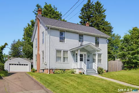 30 Winthrop Ter, Meriden, CT 06451