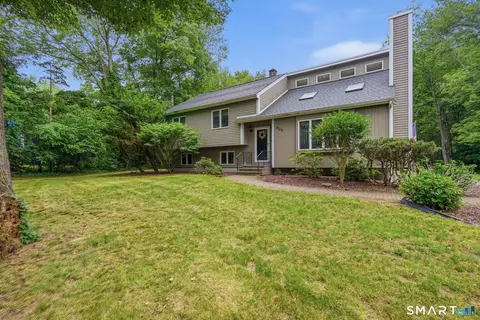 629 Voluntown Rd, Griswold, CT 06351