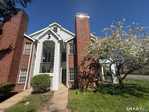 31 High St #4105, East Hartford, CT 06118