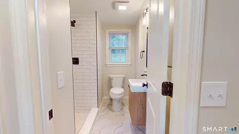 Bath - 70 Cedar Dr, Durham, CT 06422 photo 1 of 4