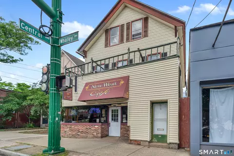 879 Whalley Ave, New Haven, CT 06515
