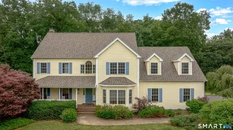 36 Feather Ln, Guilford, CT 06437