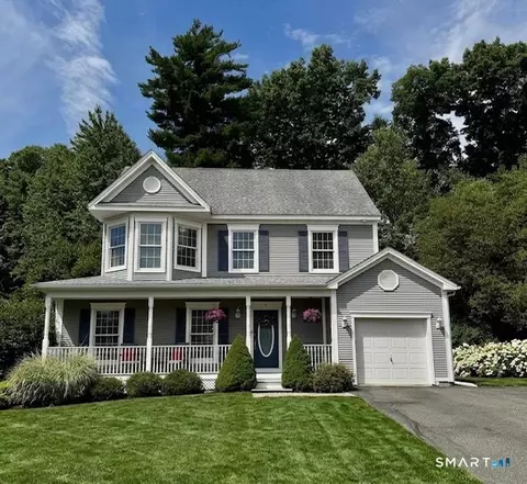 4 Rockledge Ln, Canton, CT 06019