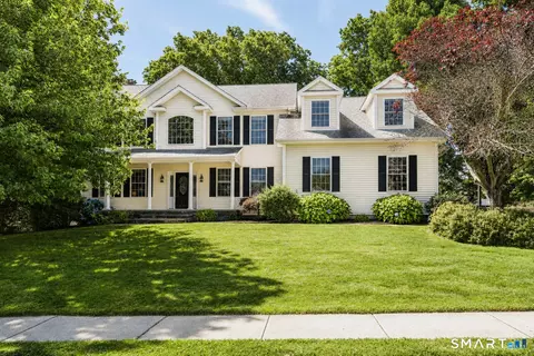 357 Village St, Bristol, CT 06010