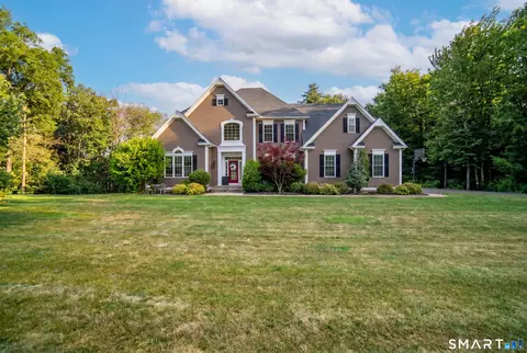 14 Shallot Meadow Rd, Canton, CT 06019