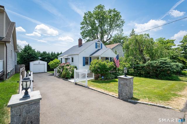 78 Saint Charles Ave, Stamford, CT 06907