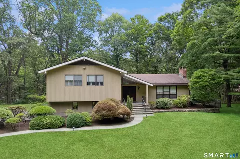212 W Norwalk Rd, Norwalk, CT 06850