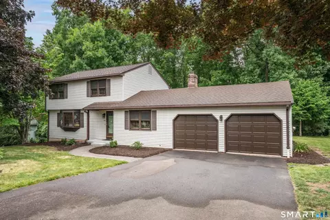 182 Valley View Rd, Manchester, CT 06040
