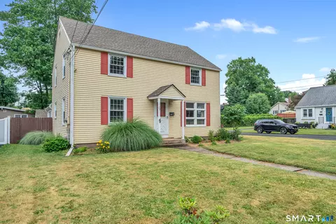 28 Huber Ave, Meriden, CT 06450