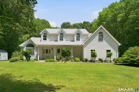 46 Spring Rock Rd, East Lyme, CT 06333