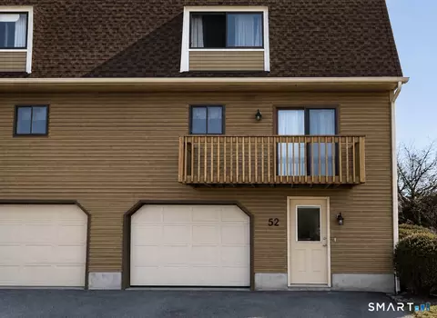 895 Matthews St #52, Bristol, CT 06010