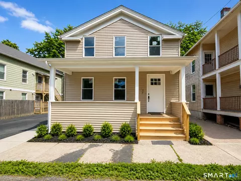29 William St, Danbury, CT 06810