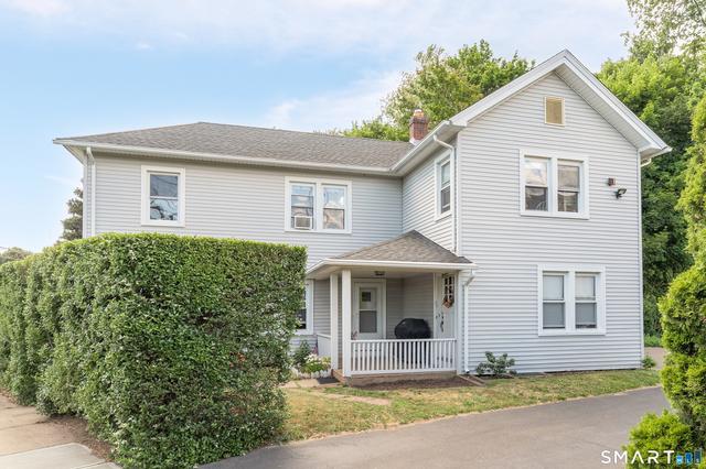 59 Maple St, Branford, CT 06405