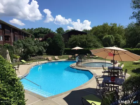 154 Cold Spring Rd #19, Stamford, CT 06905