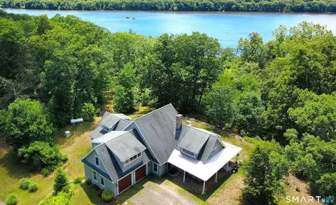 28 Sergeant Morgan Rd, Haddam, CT 06424