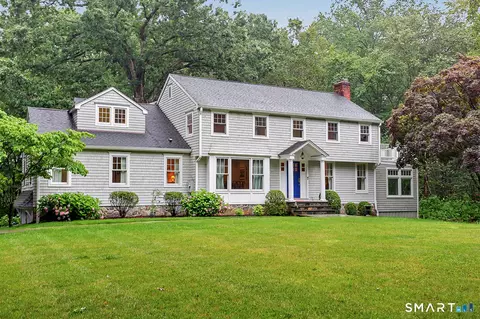 178 Pocconock Trl, New Canaan, CT 06840