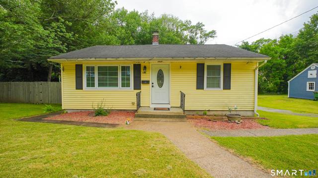 409 Oakville Ave, Waterbury, CT 06708