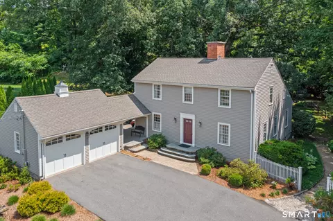 26 Founders Rd, Glastonbury, CT 06033
